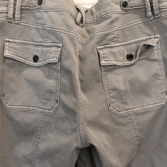 White House Black Market Gray/Khaki Straight Crop Pants Size 14 - Picture 4 of 10